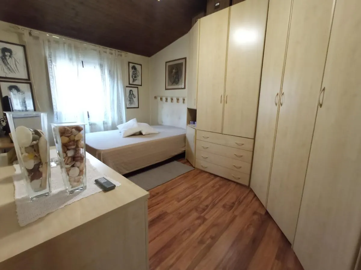 Casina Di Tea Lucca Apartment 0*,